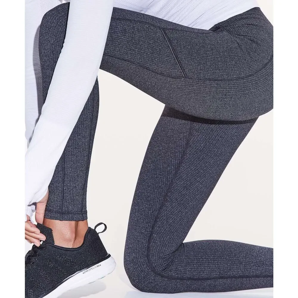 LULULEMON Speed Up Tight 28" Sz 4 Power Luxtreme Variegated Knit lack Heathered - Picture 7 of 12